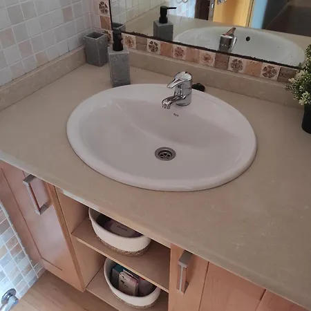Апартаменты Acogedor Piso Cercano A La Playa Хихон